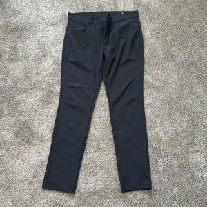 Old Navy Active pants.